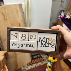 Mr and Mrs countdown